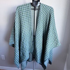 Boyne Valley Weavers Made in Ireland Plaid Wrap Shawl Cape Wool Blend Woven